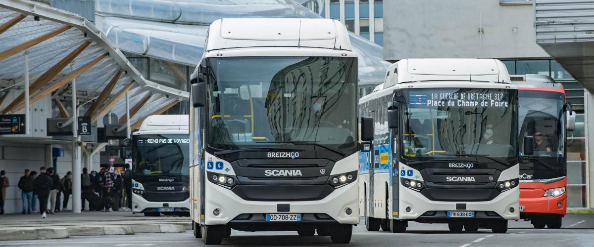 Rennes, France, Services in Rail Station